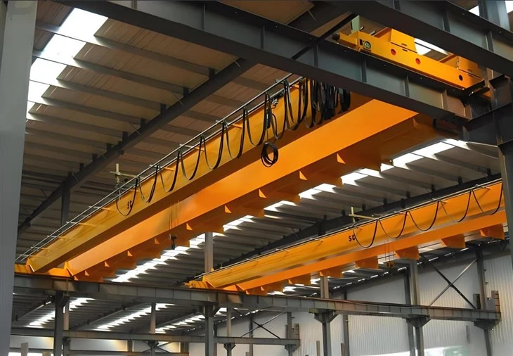 Double Girder Bridge Mobile Overhead Crane 80 Ton With Hoist high quality