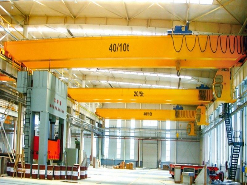 double hook bridge crane (2)