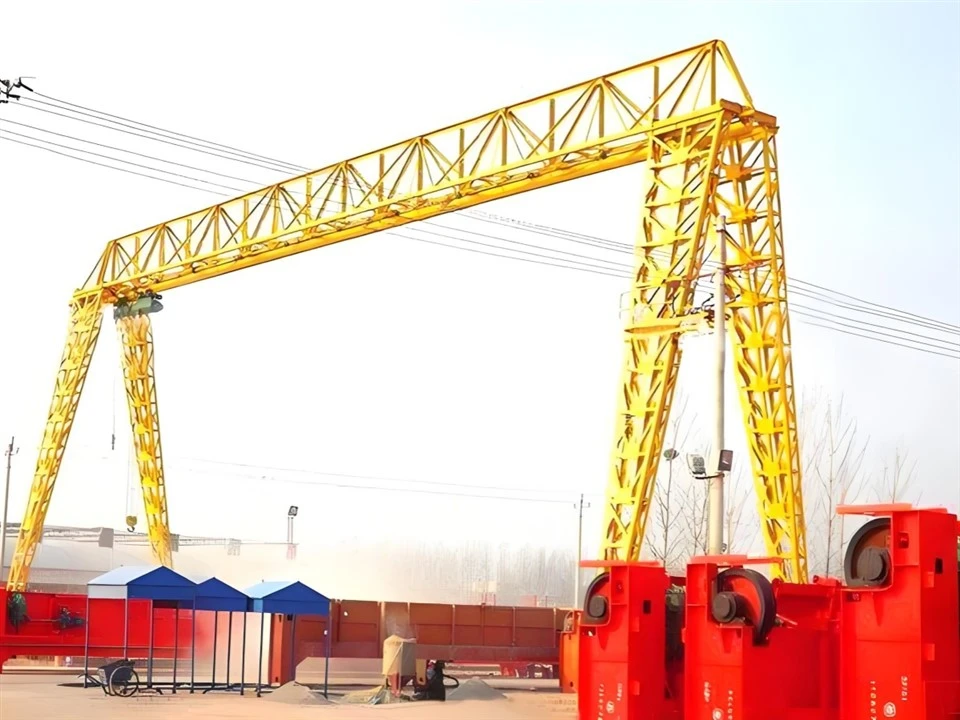 Grue à portique en treillis